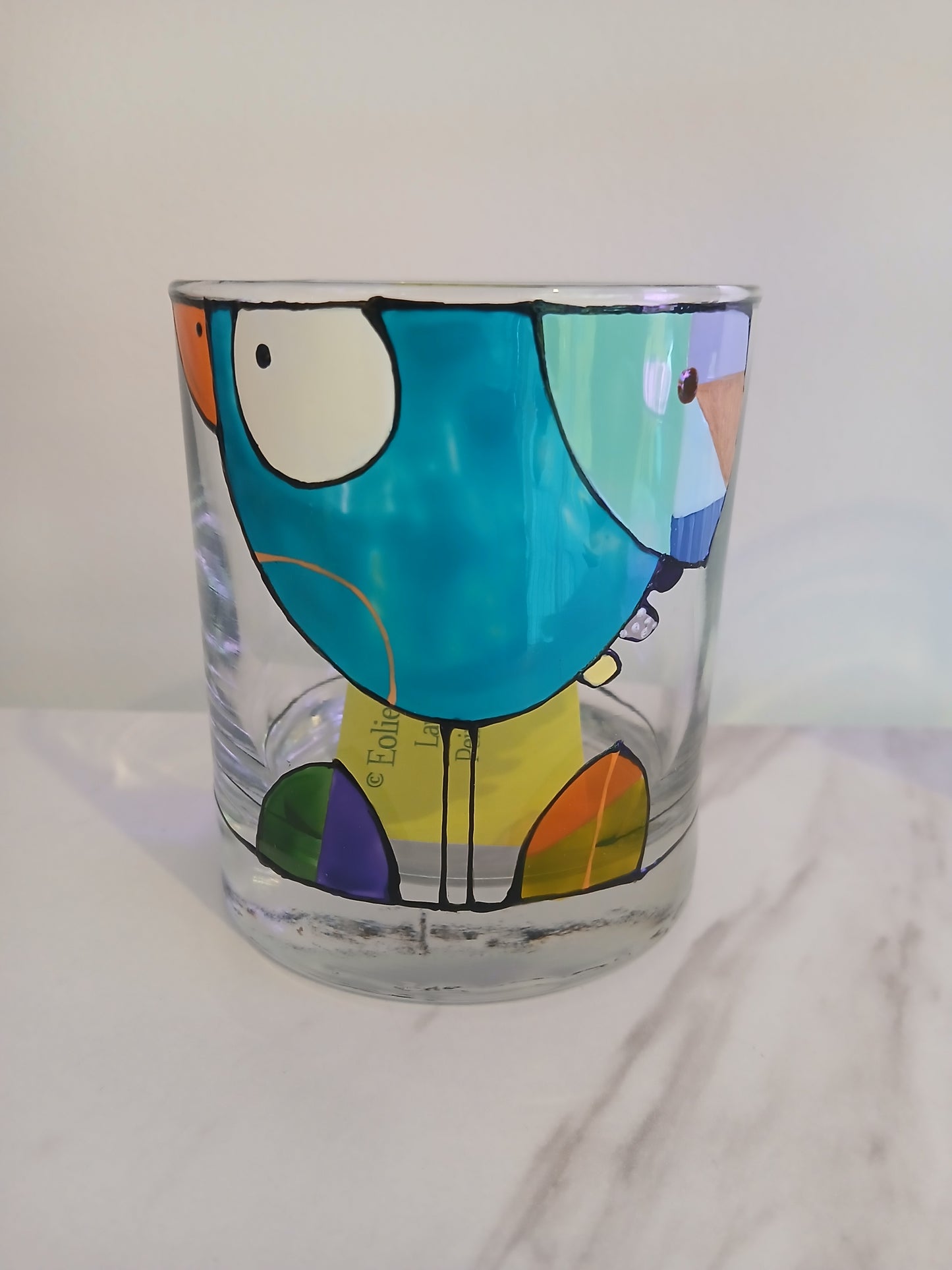 Verre peint à la main