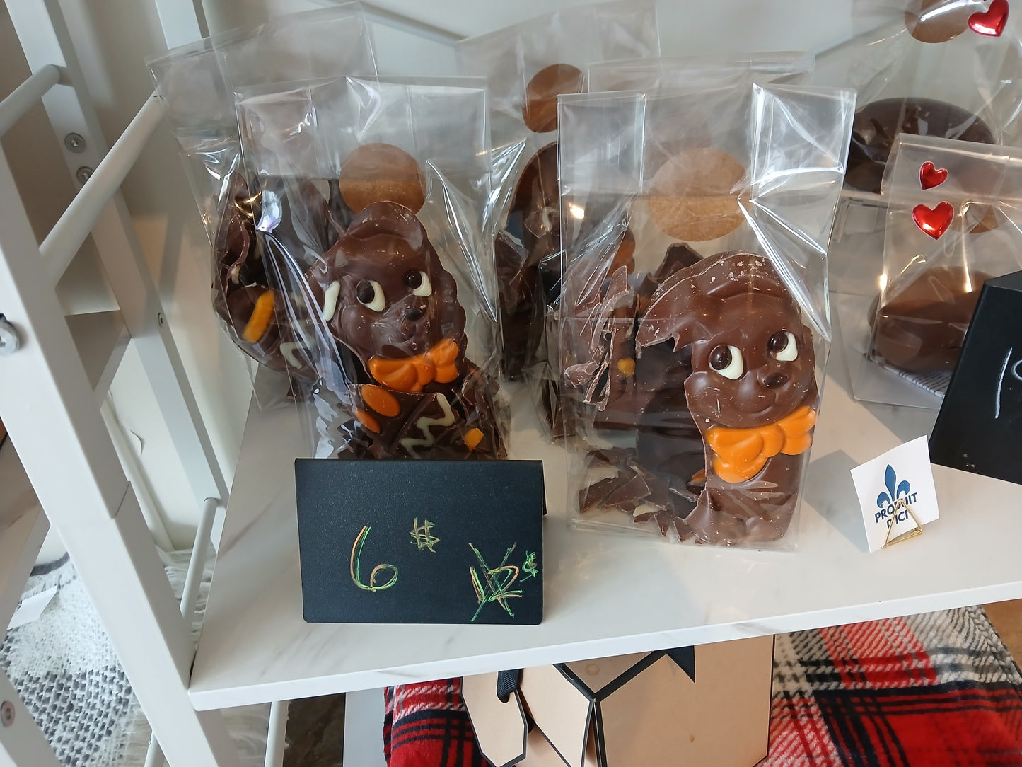 Brisé: Lapin de Pâques sans arachides (125g)