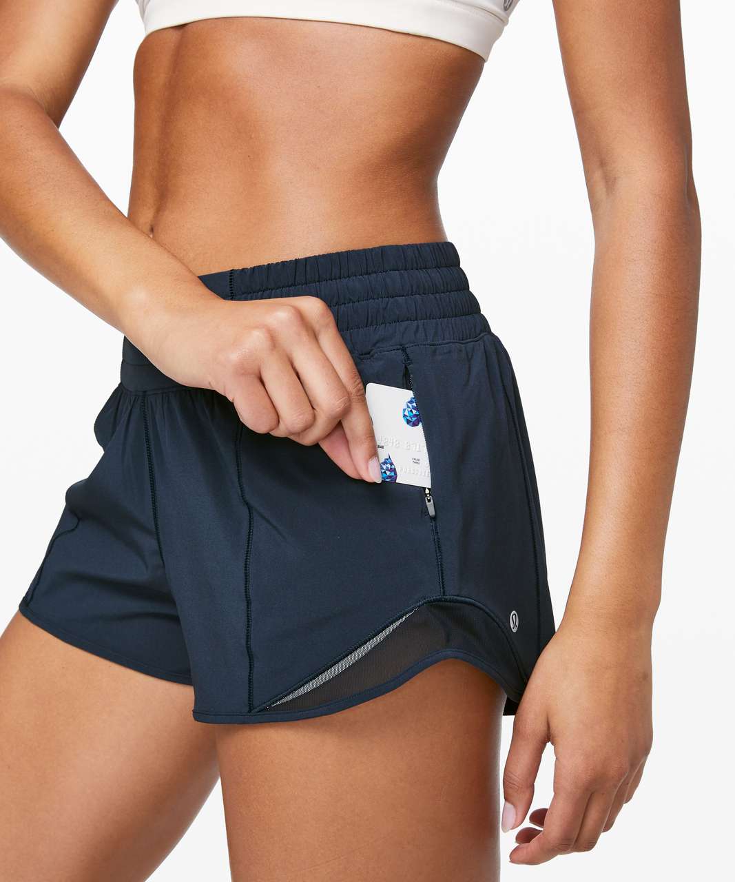 Shorts taille basse Hotty Hot 2.5 Lululemon (couleurs multiples)