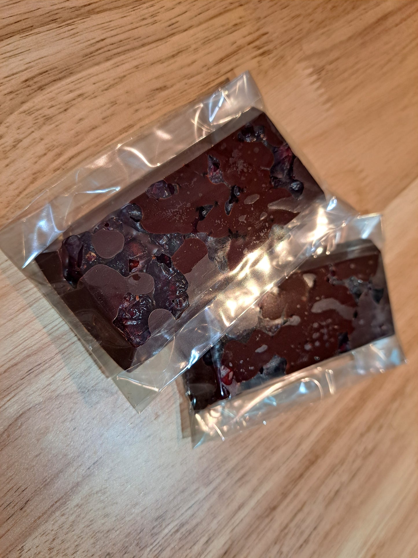 Ecorce chocolat noir et canneberges (50g)