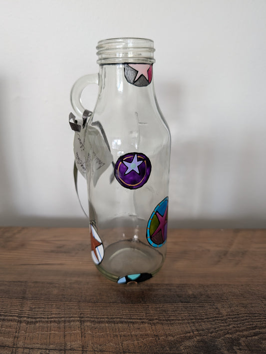 Petite bouteille décorative peinte à la main